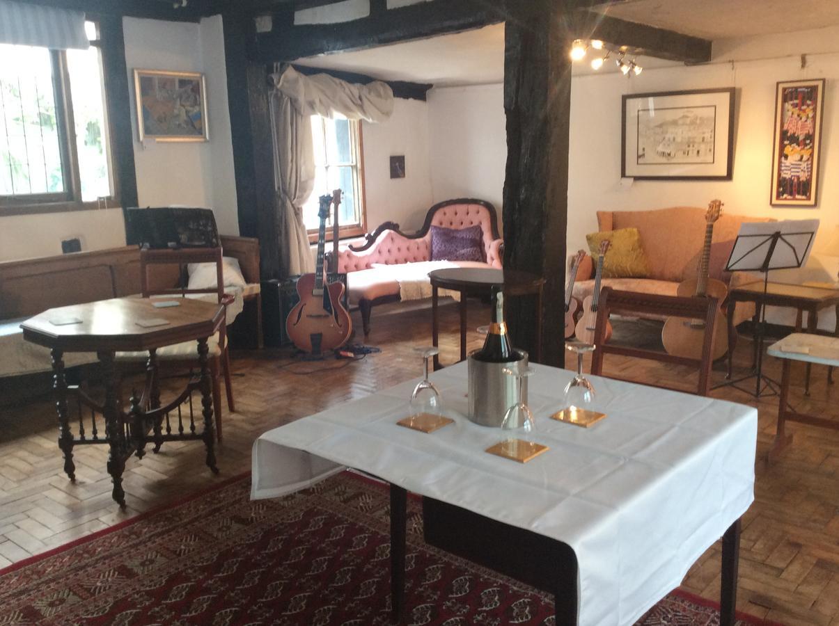 Swanhouse Harwich Bagian luar foto